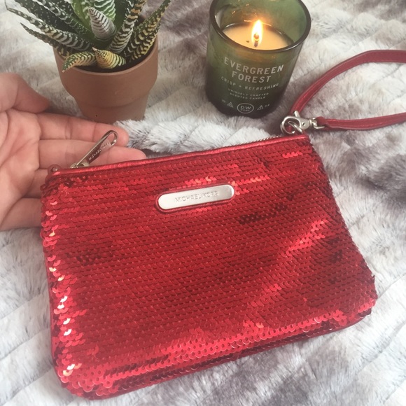 Michael Kors Handbags - Michael Kors Sequin Wristlet